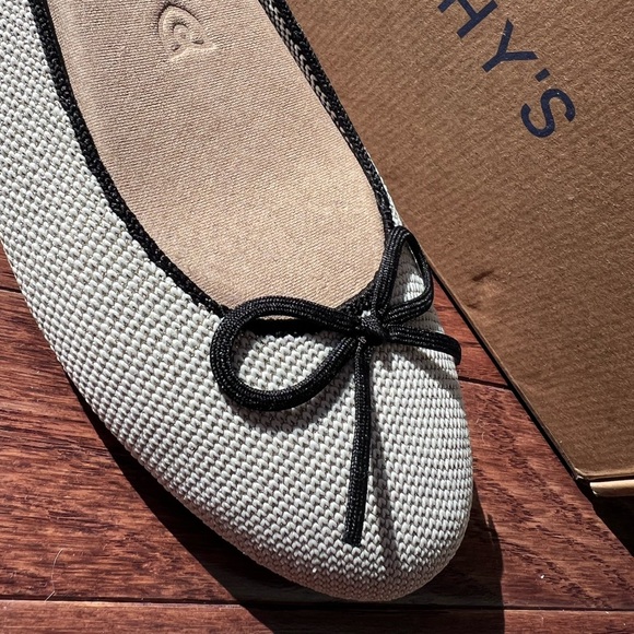 Rothy’s Ballet Flat in Diamond Metallic (size 7 - never worn) - Picture 4 of 7